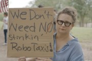 免费卜卦特斯拉在得州奥斯汀遭遇抗议活动：反对马斯克Robotaxi计划
